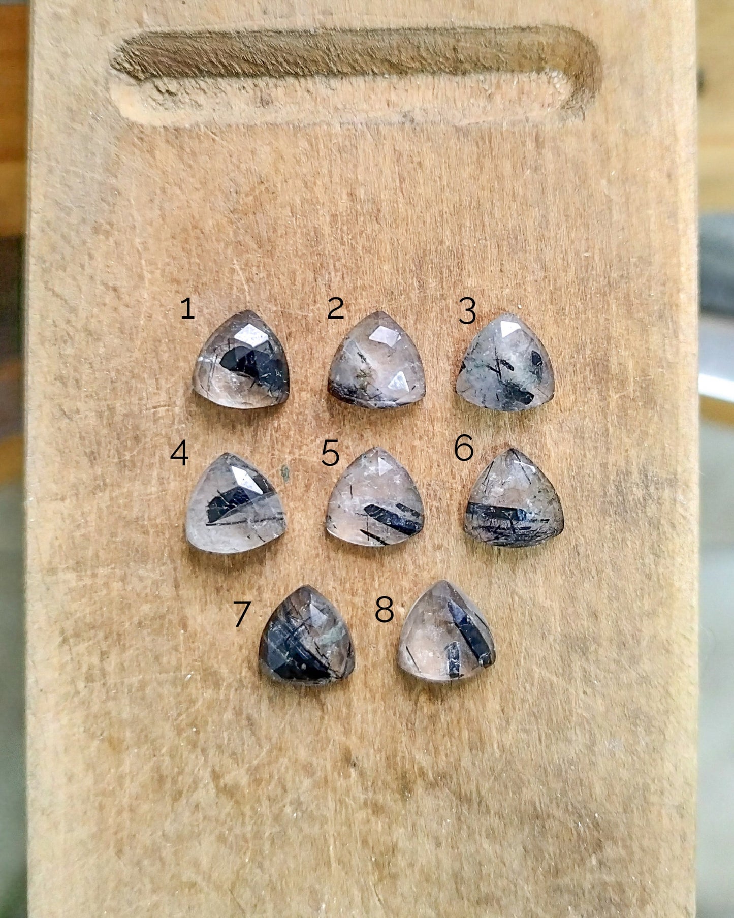 Anillo TRI | Cuarzo turmalinado