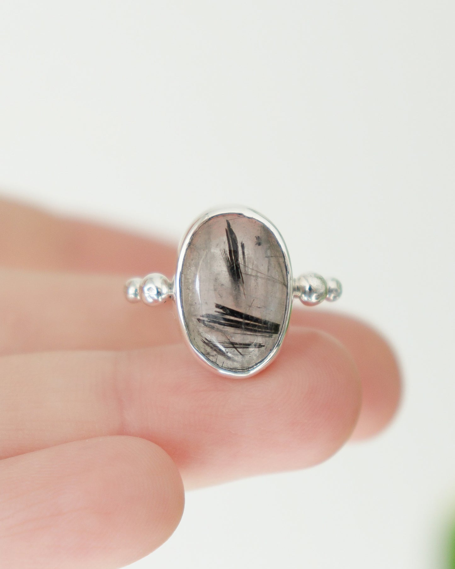 Anillo AQUA | Cuarzo con turmalina