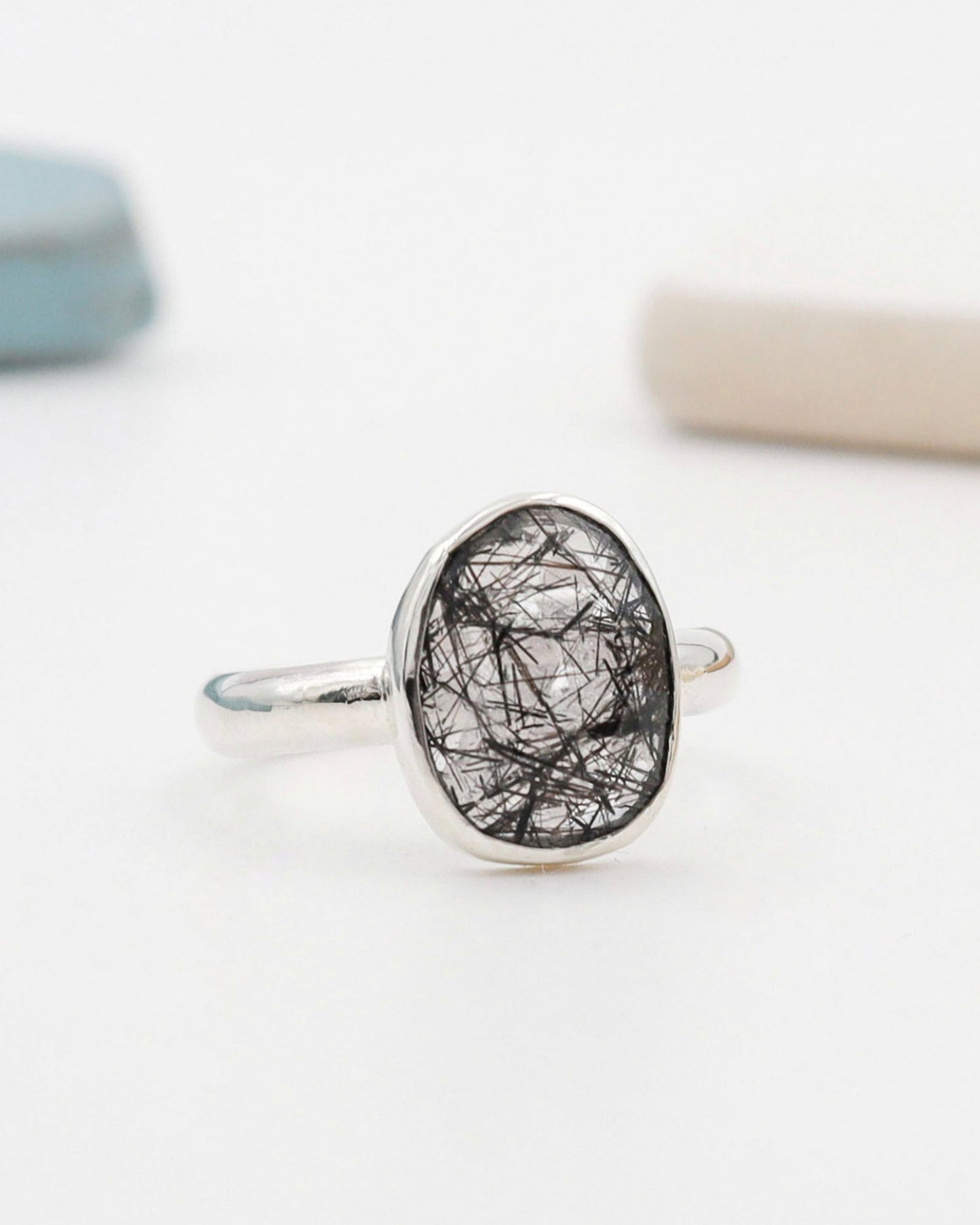 Anillo CUARZO TURMALINADO