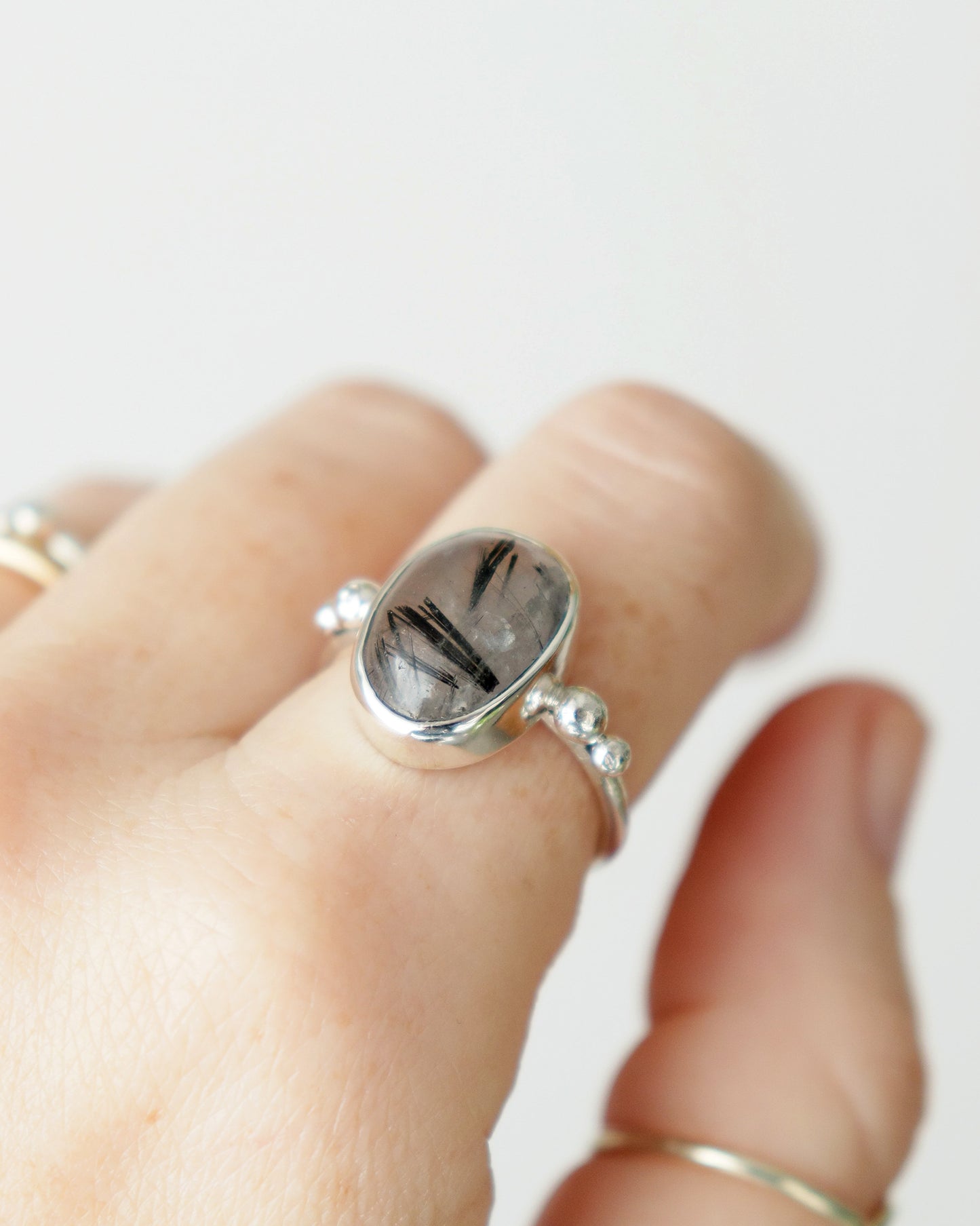 Anillo AQUA | Cuarzo con turmalina