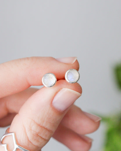 Pendientes de botón - PIEDRA LUNA CIRCULAR