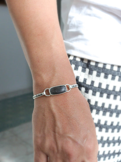 Pulsera TRILO | obsidiana plateada rectangular